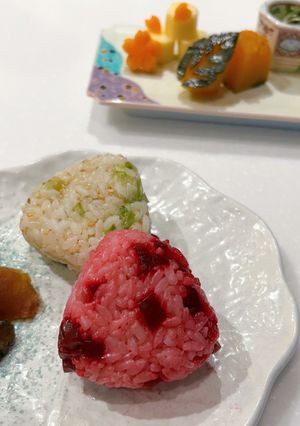 お子様おにぎり⑤ビーツと鰹節のおにぎり-レシピのメイン写真