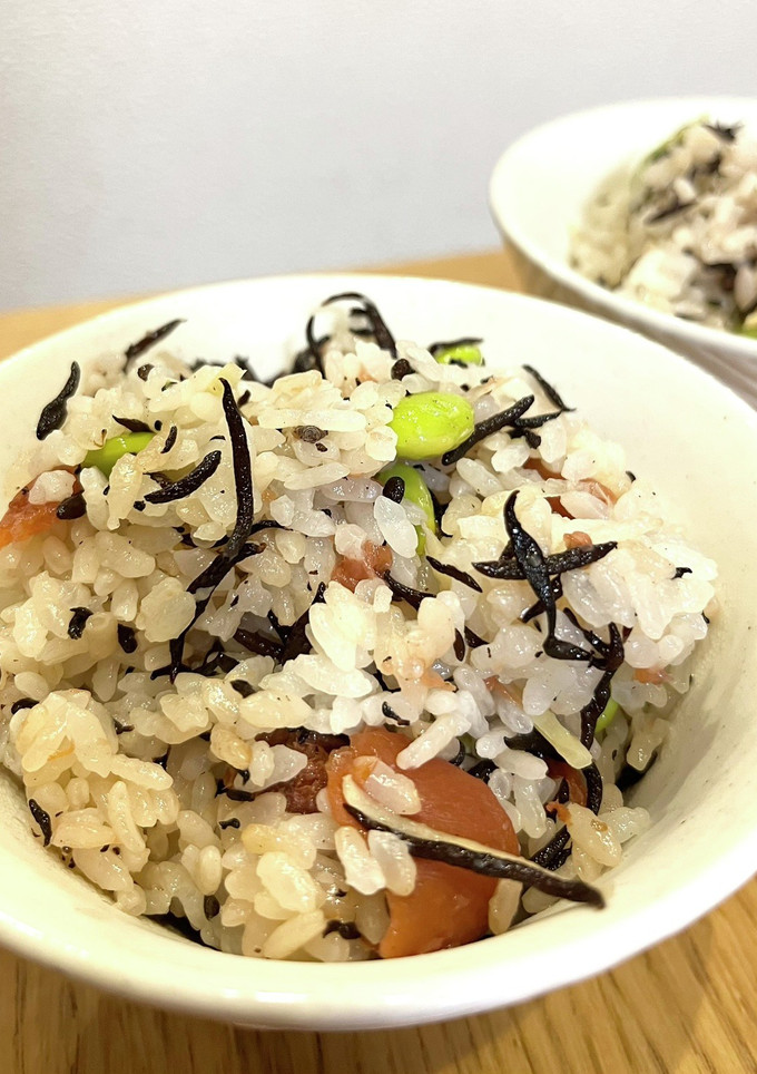 枝豆とひじきの梅ごはん-レシピのメイン写真