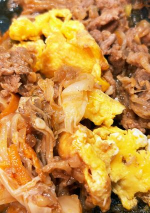アレンジ！残り物野菜大量消費プルコギ卵丼-レシピのメイン写真