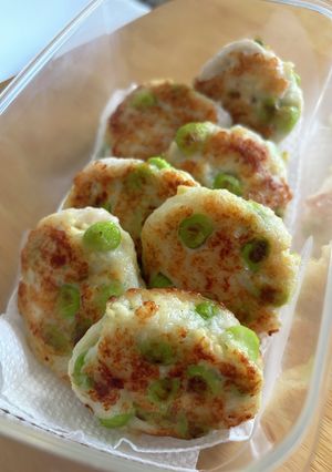 簡単❁鶏むね肉と枝豆のはんぺん焼き-レシピのメイン写真