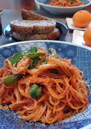 パスタにエノキを混ぜてかさ増しヘルシー-レシピのメイン写真