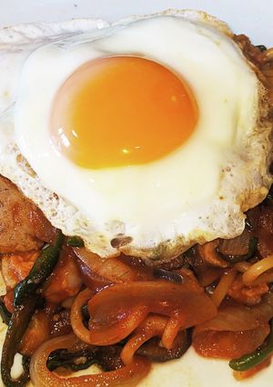 目玉焼きナポリタン-レシピのメイン写真