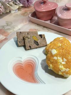 お子様おにぎり⑦ケチャップ&卵サラダ-レシピのメイン写真