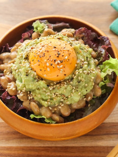 栄養満点◎納豆アボカド丼-レシピのメイン写真