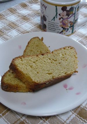 カスタード風味のパウンドケーキ-レシピのメイン写真
