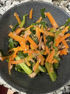 ニラとにんじんとツナの炒め煮-レシピのメイン写真