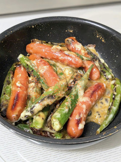 ウインナーとオクラのチーズ焼き-レシピのメイン写真