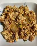 豆腐、キムチ、玉子、ハムの中華風炒め