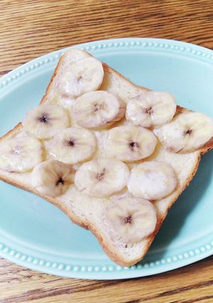 朝食に簡単☆とろけるバターバナナト—スト-レシピのメイン写真