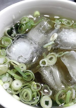 白出しと塩昆布で作る 冷製和風スープ-レシピのメイン写真
