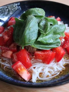 ちょっぴり洋風!トマトツナそうめん-レシピのメイン写真