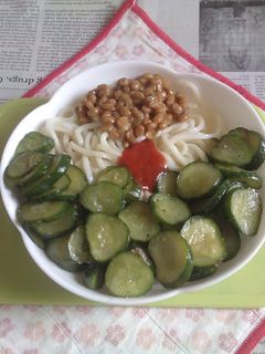 醤油うどん風冷やしうどんV108納豆胡瓜-レシピのメイン写真