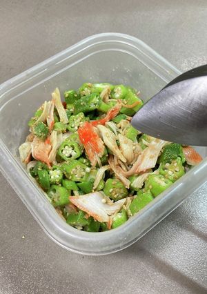 オクラとカニカマの胡麻和え-レシピのメイン写真
