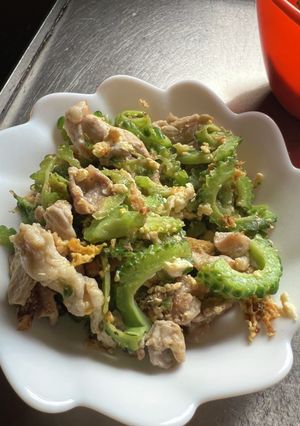 ゴーヤと豚肉炒め-レシピのメイン写真