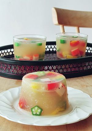 カニかまとオクラマリネゼリー寄せもてなし-レシピのメイン写真