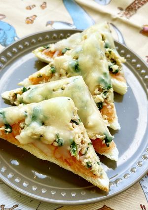 【離乳食】12か月から　鮭のピザトースト-レシピのメイン写真
