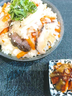 椎茸と人参の炊き込みご飯ときんぴら-レシピのメイン写真