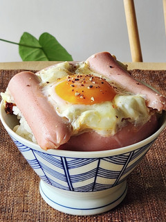 簡単魚ニソ目玉焼き丼☆卵炒め☆節約☆朝食-レシピのメイン写真