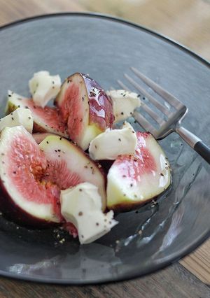 いちじくとクリームチーズ 蜂蜜がけ-レシピのメイン写真