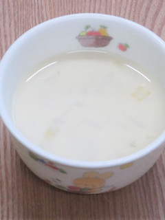 (保育所)えのきとキャベツの豆乳味噌汁-レシピのメイン写真