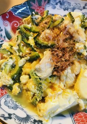 鶏肉と絹漉し豆腐のゴーヤーチャンプルー-レシピのメイン写真
