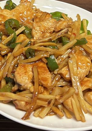 簡単ヘルシー！鶏胸肉の青椒肉絲-レシピのメイン写真