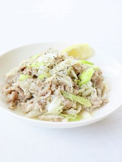 簡単美味しい【豚ばらネギの塩麹炒め】-レシピのメイン写真