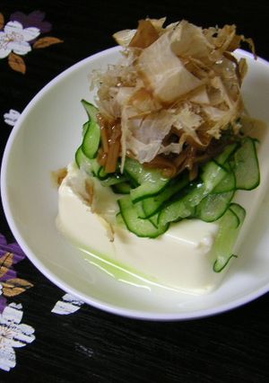 簡単で野菜もとれる☆おつまみ冷奴-レシピのメイン写真