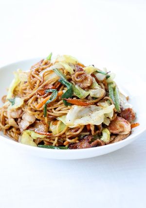 手軽な【Bistroマルちゃん焼きそば】-レシピのメイン写真