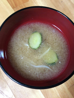 きゅうりともずくの冷たい味噌汁-レシピのメイン写真