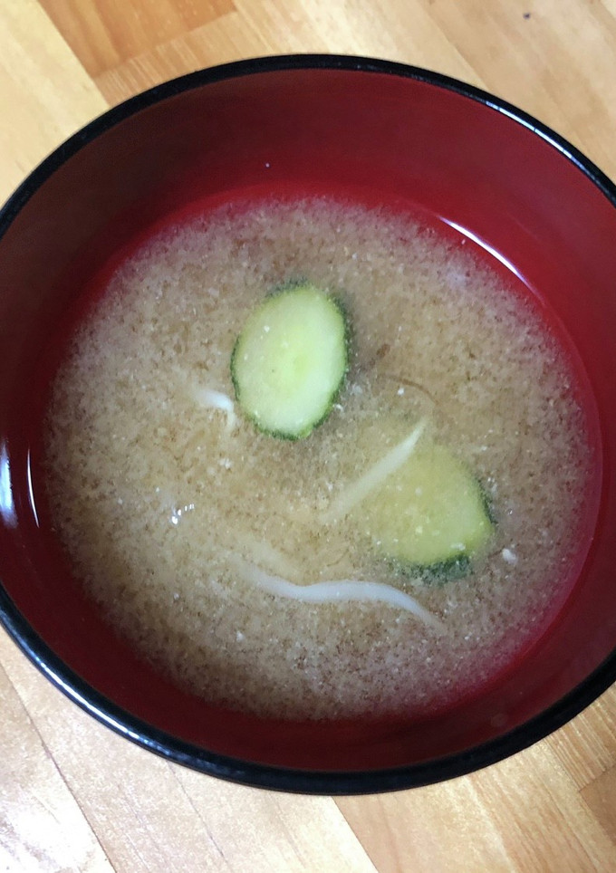 きゅうりともずくの冷たい味噌汁-レシピのメイン写真