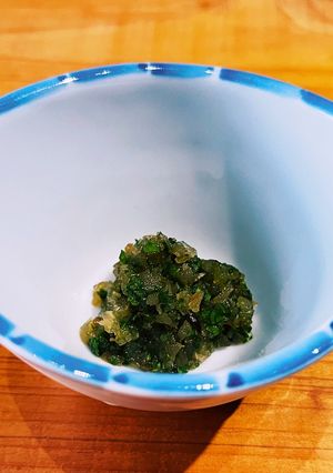 【超簡単・食欲増進】梅干と大葉の刻み和え-レシピのメイン写真