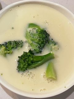 ブロッコリーの豆乳スープ-レシピのメイン写真