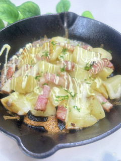 マヨマヨ♪じゃがいもベーコンチーズ焼き-レシピのメイン写真