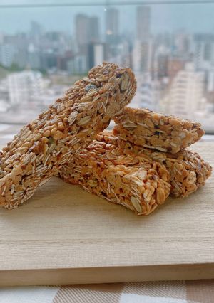オートミールと大豆パフのプロテインバー-レシピのメイン写真