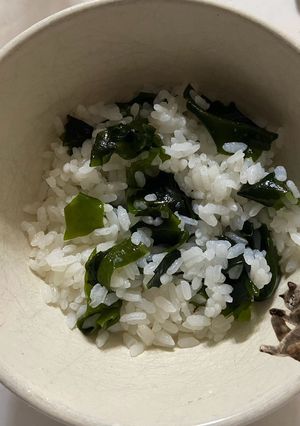 給食のわかめご飯って美味しかったな-レシピのメイン写真