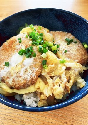 美味しい!コロッケ卵とじ丼!-レシピのメイン写真