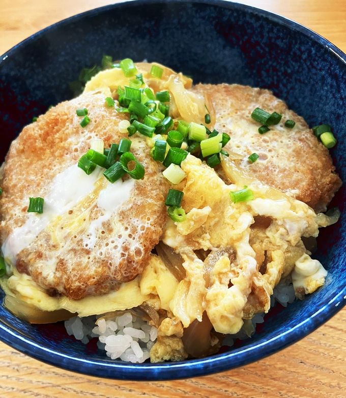 美味しい！コロッケ卵とじ丼！ by YUMYUM17 【クックパッド】 簡単