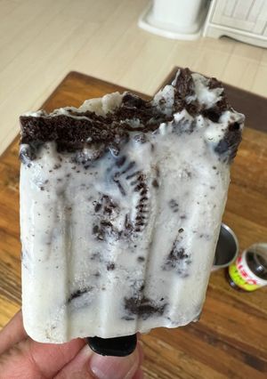 簡単オレオクッキーアイスクリーム-レシピのメイン写真