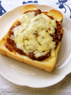 炭酸に合う!チーズカレートースト♪-レシピのメイン写真