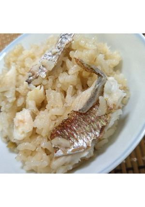 焼いて炊くだけ♪鯛めし★動画あり★-レシピのメイン写真