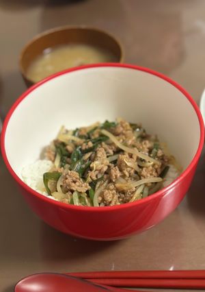 ひき肉とニラのスタミナ丼-レシピのメイン写真