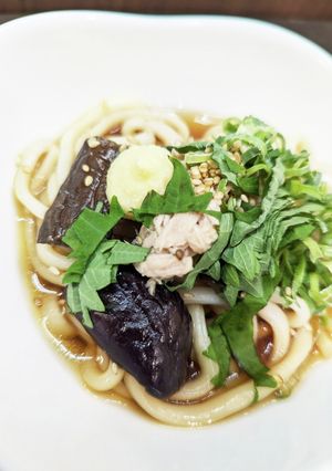 ナスとツナの、ぶっかけうどん。レンジで。-レシピのメイン写真