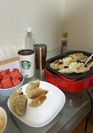 ホットプレートで餃子作り-レシピのメイン写真