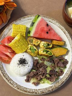 牛肉とレタスのガーリック炒め-レシピのメイン写真