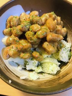 毎日の納豆●塩茹でポテトと-レシピのメイン写真