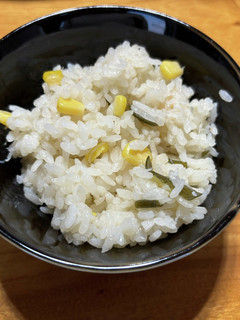 炊飯器で簡単 蟹ほぐし炊き込みご飯-レシピのメイン写真