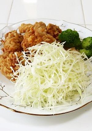 キャベツピーラーで千切り-レシピのメイン写真