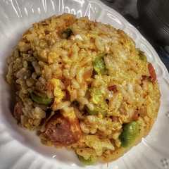 รูปของ 枝豆とウィンナーのカレー炒飯