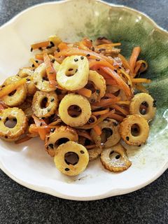 炒めて簡単!人参とちくわの中華きんぴら-レシピのメイン写真
